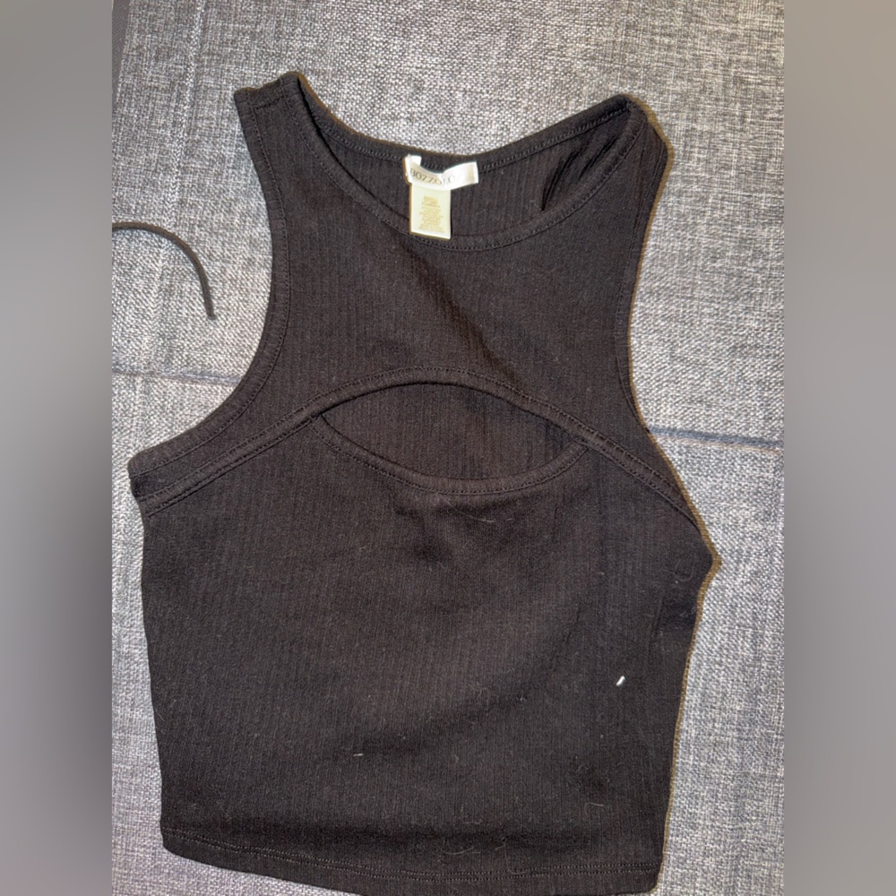 Black Sleeveless Cutout Top